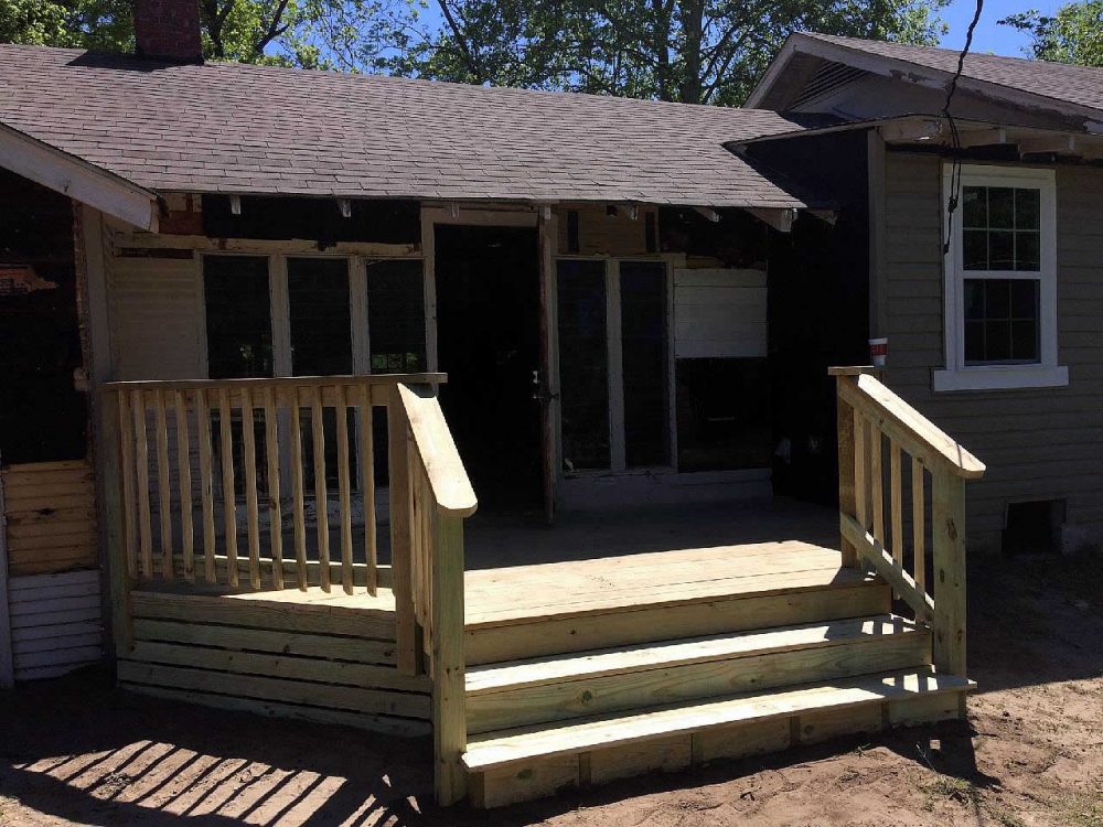 Longview TX 75605 - Front Porch Addition