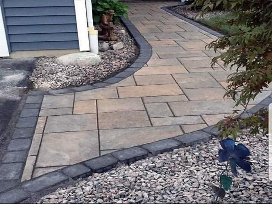 stone-paver-patio-installation-1